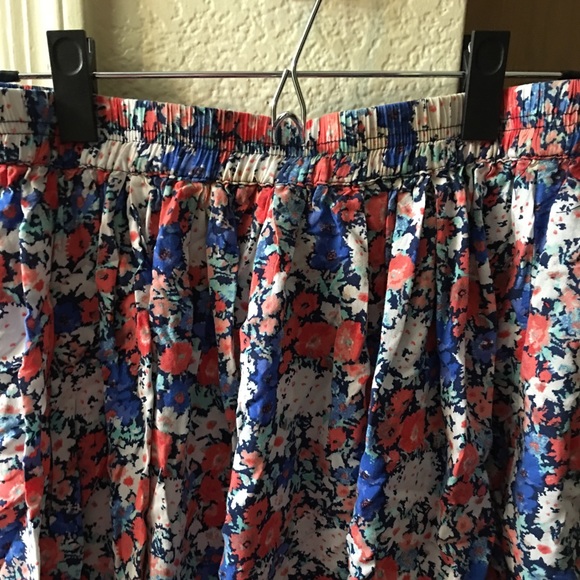 Skater skirt - Picture 2 of 5